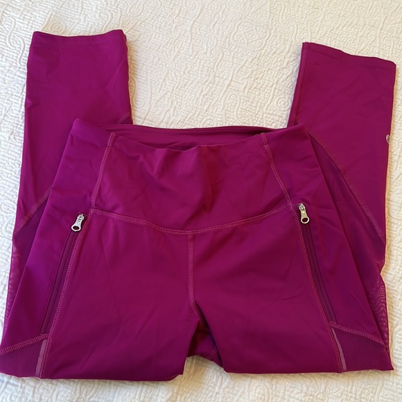 Lululemon Rush Hour Crop 21” - Picture 6 of 11